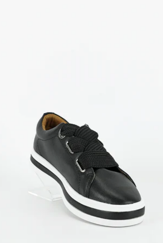 Maddy Sneaker  - Black